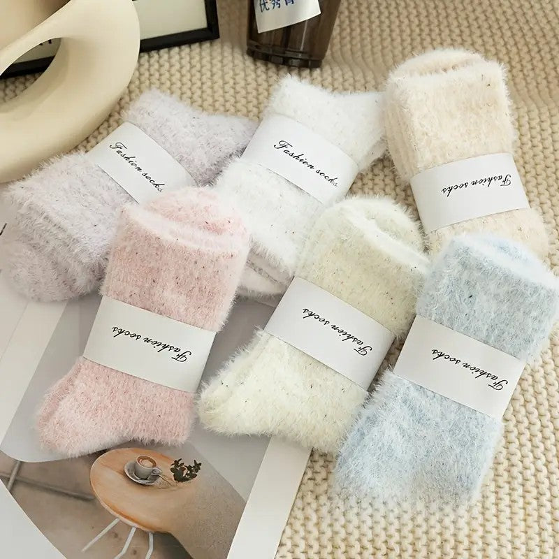 5 pair Thickened Fleece-Lined Mink Socks Women's Autumn/Winter Warm Home Use Dotted Cashmere Soft Comfortable Mid-Calf Warm Socks