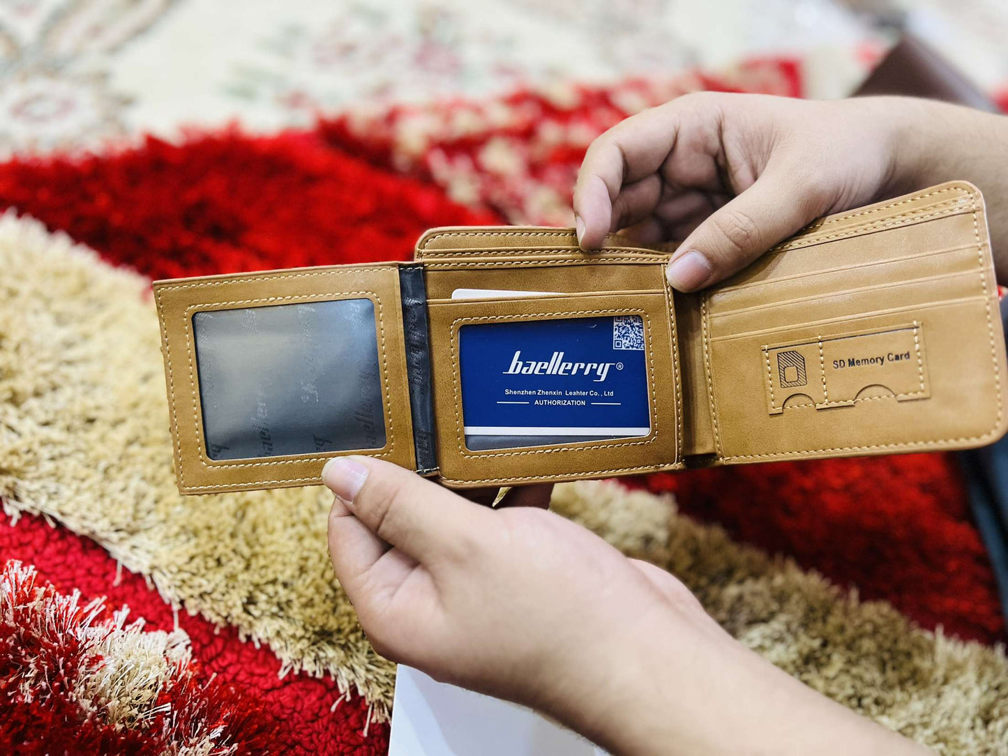 New small size baellery Wallet For Men
